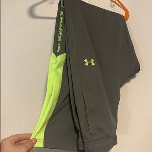 Under armour jogger pants